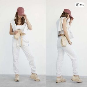 BÉIS The Water Bottle Sling Bag Beige Crossbody Travel Holder
Small Carryall